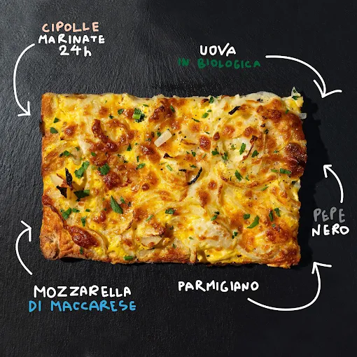 Pizza Ruver con cipolle marinate e uova biologiche